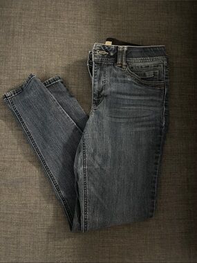 Democracy Skinny Jeans in Dark Blue Wash 8